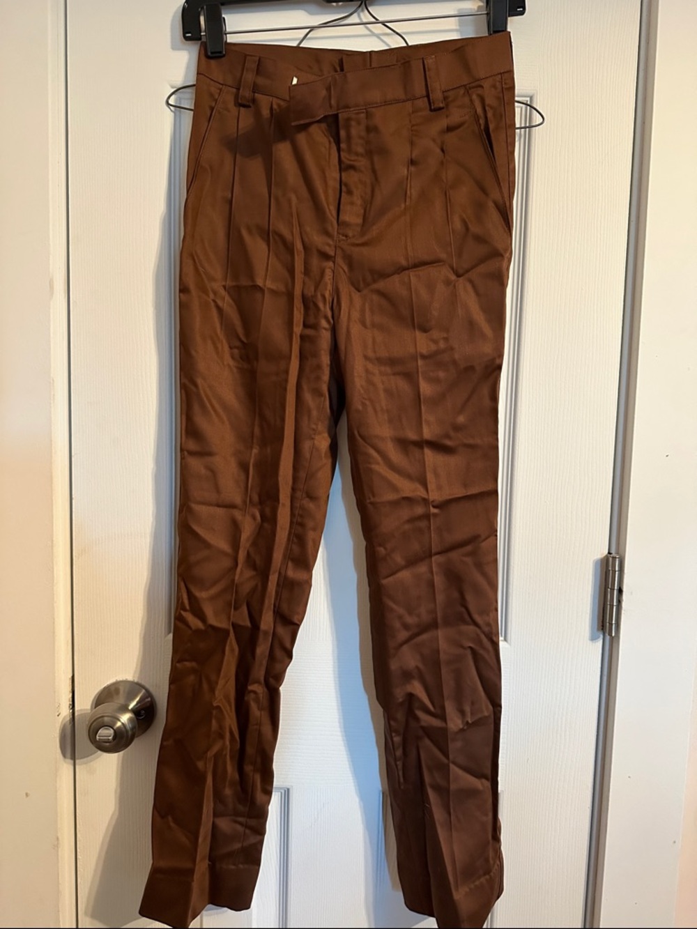 Women’s custom made brown saying slim dress pants 00